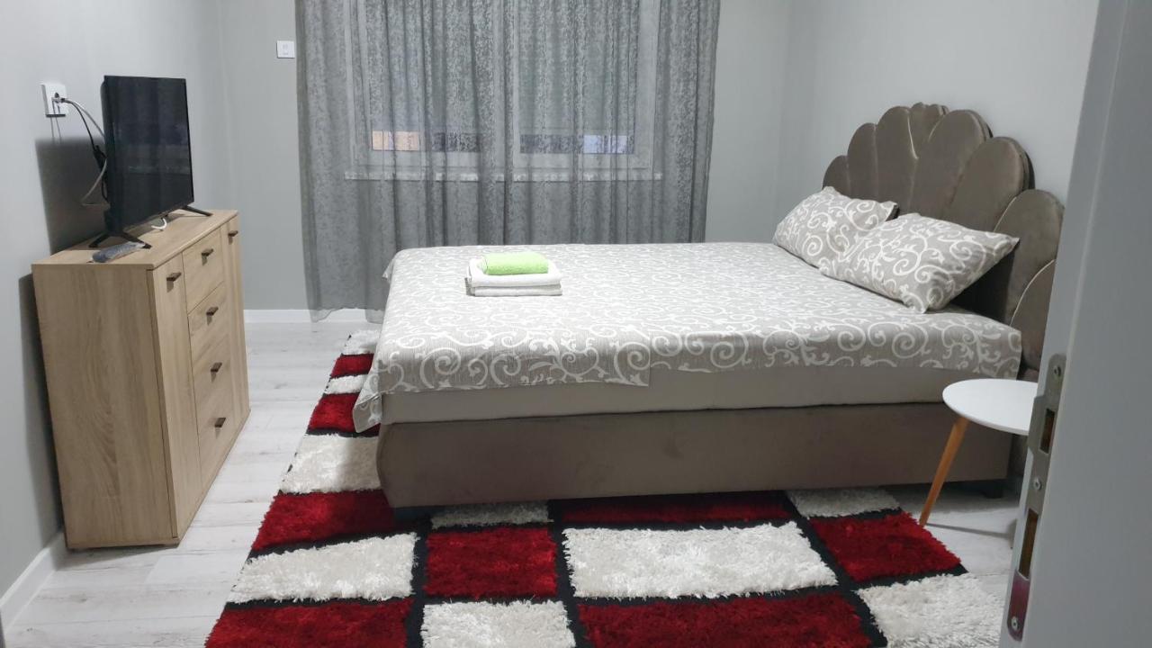 Apartman Sweet Dreams 2 Aparthotel Nis Ngoại thất bức ảnh